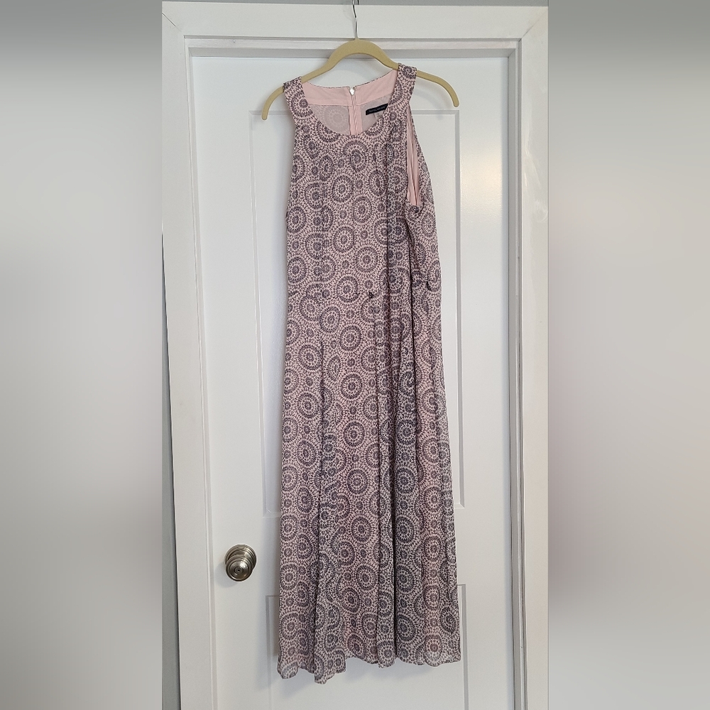 Elegant Pink Patterned Dress